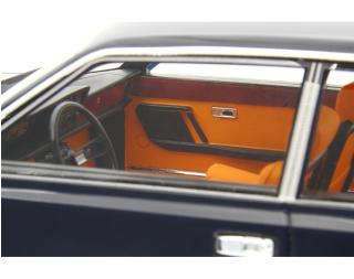 Fiat 130 Coupé 1971 Blu Scuro Laudoracing 1:18 Resinemodell (Türen, Motorhaube... nicht zu öffnen!)